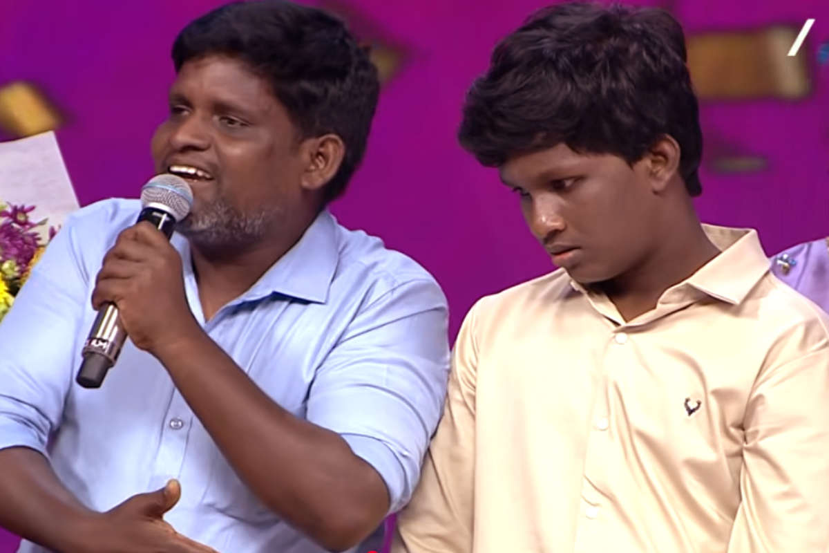 சரிகமப - வில் எதிர்பாராமல் 6வது இறுதிச்சுற்று போட்டியாளர் தெரிவு! காலில் விழுந்த தந்தை | Saregamapa Lil Champs S5 6Th Finalist Emotional