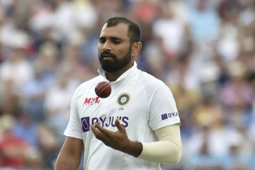 தென்னாப்பிரிக்காவுக்கு எதிரான டெஸ்ட் தொடர்: இந்திய அணியில் இருந்து விலகிய முக்கிய வீரர்