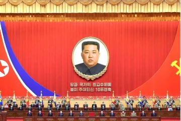 புயல் எச்சரிக்கை; கிம் வம்ச உருவப்படங்களை பாதுகாக்க மக்களுக்கு உத்தரவு