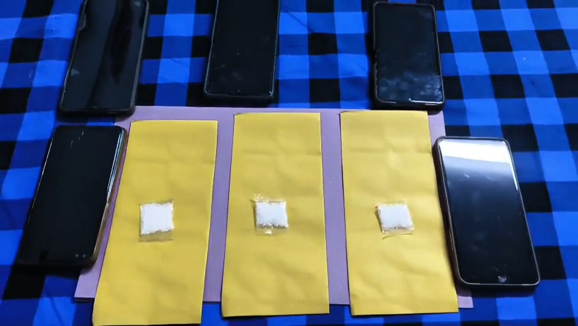 ஐஸ் போதைப்பொருளுடன் மூன்று சந்தேகநபர்கள் கைது 1 Gallery