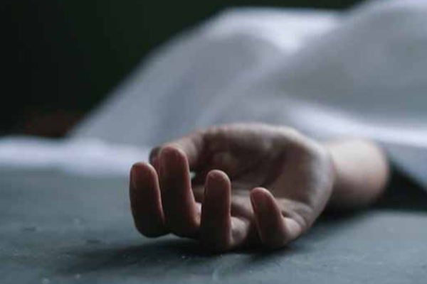 காட்டுக்குச் சென்ற மூன்று பிள்ளைகளின் தந்தை சடலமாக மீட்பு | Father Found Dead