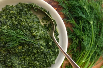 வாரம் ஒருமுறை வெந்தய கீரை சாப்பிடுவதால் கிடைக்கும் மருத்துவ நன்மைகள் என்ன தெரியுமா ?