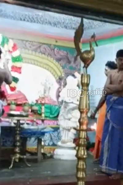 வவுனியாவில் 220,000 ரூபாய்க்கு ஏலம் போன மாம்பழம் | Annual Vinayagar Festival Mango Sold At High Price