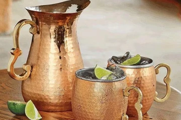 இந்த பாத்திரத்தில் தண்ணீர் அருந்துபவர்களா நீங்கள்?