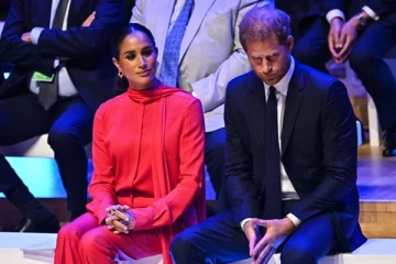 இளவரசர் ஹரி ராஜ குடும்பத்தை விட்டு வெளியேற காரணம் மேகன் இல்லையாம்: புதிய தகவல்