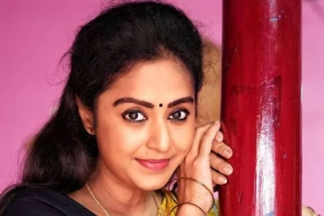 நான் 3வது திருமணத்திறகு அடி போட்டேன், ஆனால் அதற்குள்.. நடிகை ஷர்மிளா பளீச்