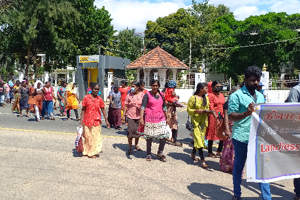 யாழில் இன்று இடம்பெற்ற கவனயீர்ப்பு!(Photos) | Attention Held Today In Yali