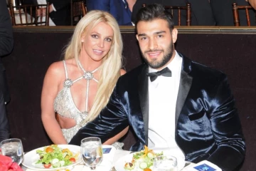 3வது திருமணம்... வைரலான புகைப்படங்கள்!