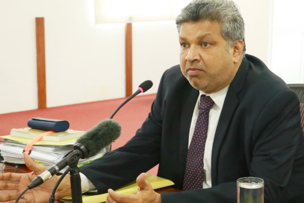 குற்றவாளிகளுடன் கைகோர்த்த அரசியல்வாதிகளும் தப்ப முடியாது - நீதி அமைச்சர் கடும் எச்சரிக்கை | Justice Minister Issues Stern Warning குற்றவாளிகளுடன் கைகோர்த்த அரசியல்வாதிகளும் தப்ப முடியாது - நீதி அமைச்சர் கடும் எச்சரிக்கை | Justice Minister Issues Stern Warning