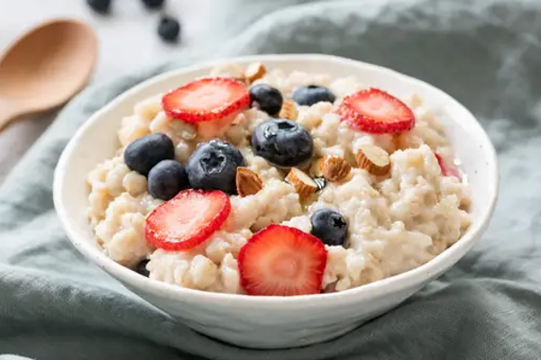 எடையை வேகமாக குறைக்க ஓட்ஸ் சாப்பிடும்போது இதை செய்தால் ஆபத்து...! உடனே நிறுத்துங்கள்? | Mistakes To Avoid While Oats For Weight Loss