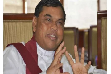 20 வருடங்களின் பின்னர் தனது தொலைபேசி இலக்கத்தை மாற்றிய பசில்