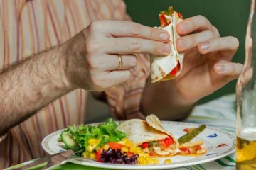 வெறும் வயிற்றில் இந்த தவறினை மட்டும் செய்திடாதீங்க! பாரிய ஆபத்தை ஏற்படுத்துமாம்