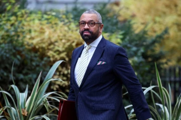 விரைவில் அமுலுக்கு வரும் புலம்பெயர்தல் கட்டுப்பாடுகள்: அறிவிப்பு வெளியிட்டார் உள்துறைச் செயலர்