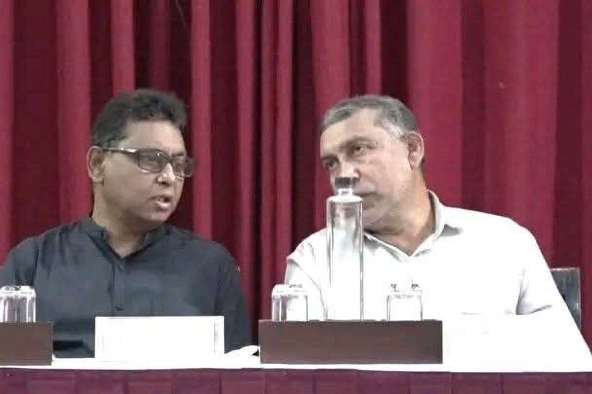 வவுனியாவில் 114 அபிவிருத்தி திட்டங்களை முன்னெடுக்க நிதி ஒதுக்கீடு | Funds For 114 Development Projects In Vavuniya வவுனியாவில் 114 அபிவிருத்தி திட்டங்களை முன்னெடுக்க நிதி ஒதுக்கீடு | Funds For 114 Development Projects In Vavuniya