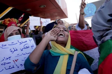 ராணுவத்திற்கு எதிராக போராடிய பெண்கள் கூட்டு துஷ்பிரயோகம்! பிரபல நாட்டில் அதிர்ச்சி