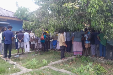 தமிழர் பகுதியில் அரங்கேறிய கொடூரம் ; கணவனை துண்டாடி மலசல கூட குழியினுள் வீசியெறிந்த இளம் குடும்ப பெண்