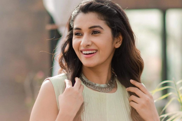 டாப் நடிகைகளை பின்னுக்கு தள்ளும் பிரியா பவானி சங்கர்.. 35 நாட்களில் இத்தனை படங்களா! | Priya Bhavani Shankar Movie Line Up