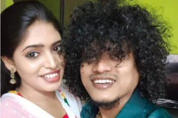 காதலர் தினத்தில் ரசிகர்களுக்கு திருமண அப்டேட் கொடுத்த குக் வித் கோமாளி புகழ்! தீயாய் பரவும் தகவல்