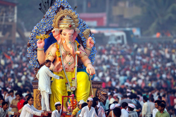 வாழ்வில் துன்பங்கள், தடைகள் நீங்க ஆவணி விநாயகர் சதுர்த்தி வழிபாடு! | Ganesh Chaturthi 2025 Puja Blessings