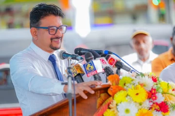 ළමා කම්කරුවන් සේවයේ යෙදවීම මුළුමනින්ම නතර කරන බවට මහින්දගෙන් සපථයක්