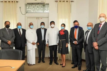 சர்வதேச நாடுகளின் தூதுவர்களுடன் சஜித் அவசர கலந்துரையாடல்