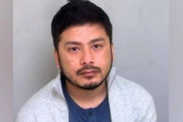 சிறுமிகள் தான் குறி! லண்டனில் தன்னை சிறுவன் போல காட்டிகொண்டு ஓன்லைனில் சிறுமிகளிடம் பழகிய 36 வயது நபர்... எச்சரிக்கை செய்தி