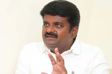 அமைச்சர் விஜயபாஸ்கர் தொகுதியில் வாக்கு எண்ணிக்கை திடீர் நிறுத்தம்... காரணம் தான் என்ன?