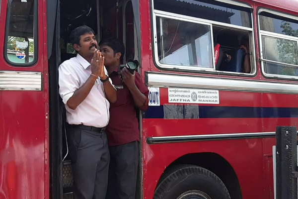 யாழில் இருந்து கொழும்பு நோக்கி வாகனப் பயணம் (Photos) | Drive From Jaffna To Colombo
