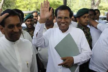 புதிய அரசியல் அணியை உருவாக்கும் முனைப்புக்களில் மைத்திரி