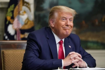 டிரம்புக்கு புதிய சிக்கல்: உலக நாடுகளுக்கு வழங்கிய 8,700 வென்டிலேட்டர்கள் மாயம்