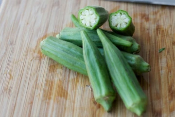 வெறும் 4 பச்சை வெண்டைக்காய் சாப்பிட்டால் என்ன நடக்கும் தெரியுமா? நன்மைகளோ ஏராளம்