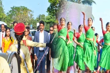 10000 பெண்களுடன் மட்டக்களப்பில் கொண்டாடப்பட்ட மகளிர் தின நிகழ்வு