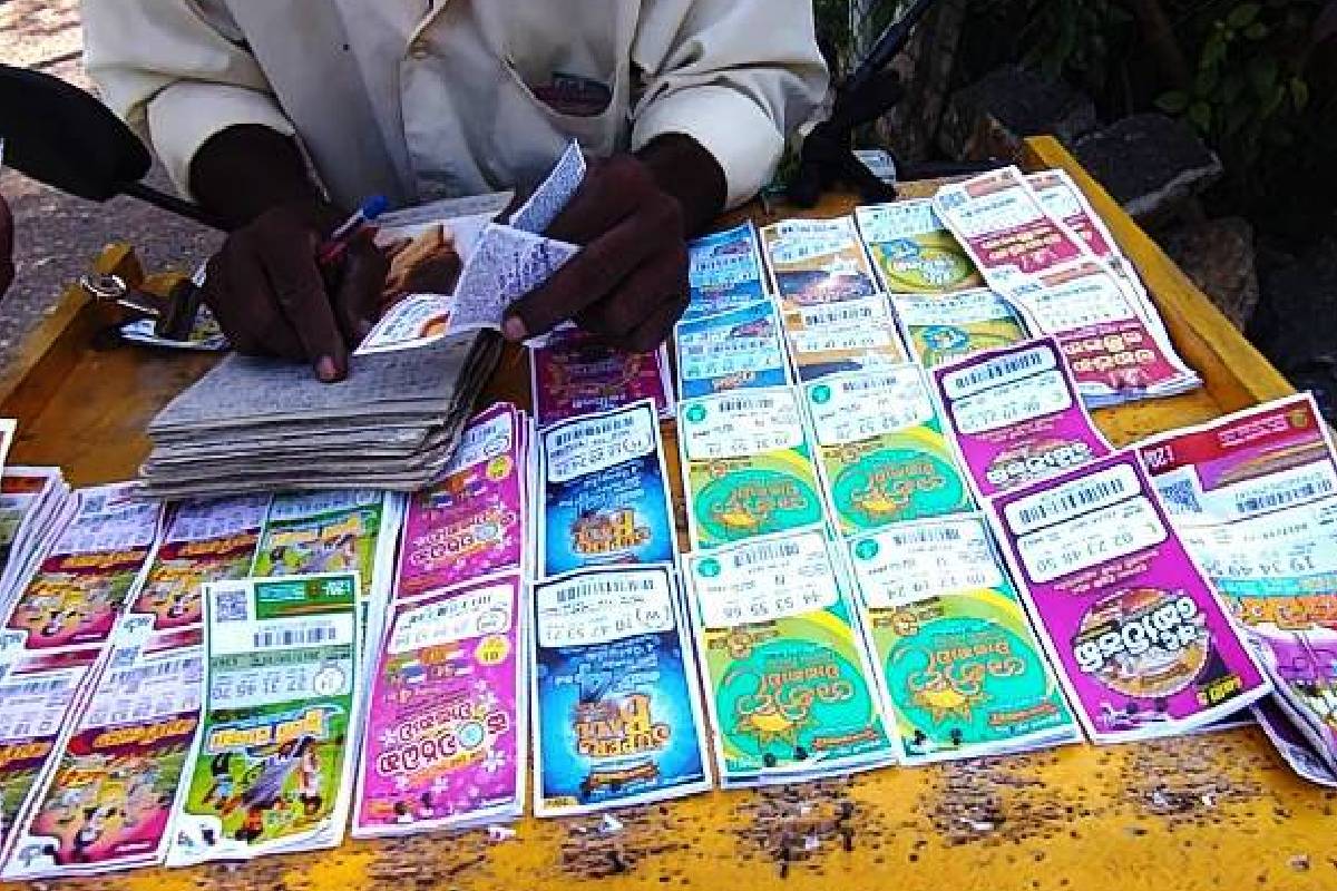 கொழும்பை அதிரவைத்த ஜாக்பாட் ; ஒரே லொத்தர் சீட்டில் 62.9 கோடி ரூபாய் | Colombo 62 9 Crore Rupees Single Lottery Ticket