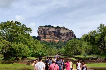 சுற்றுலாப் பயணிகளின் வருகை அதிகரிப்பு