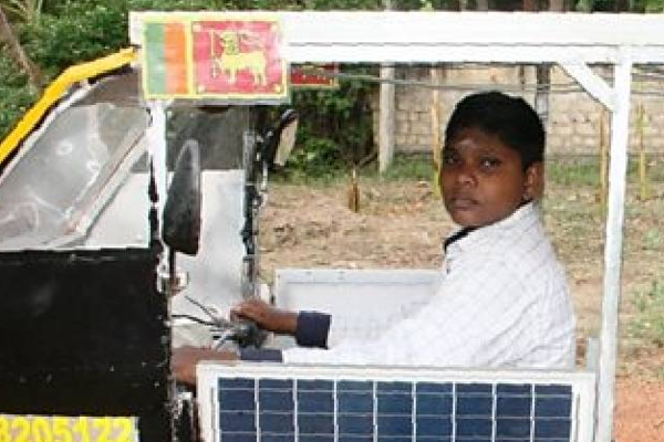 கொரோனா காலத்தில் சாதனை படைத்த இலங்கை சிறுவன்! குவியும் பாராட்டுகள் | Sri Lankan Teenager Builds Solar Powered Tuk Tuk