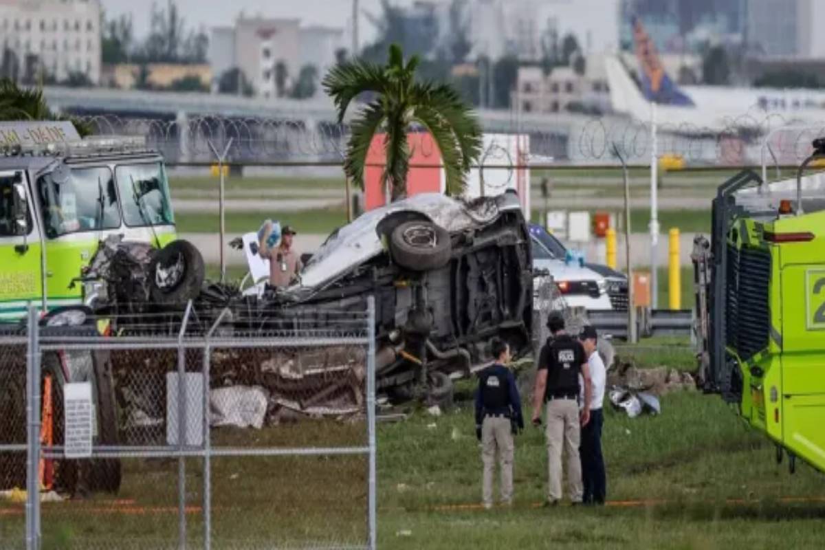 அமெரிக்க மியாமி விமான நிலையத்தில் விபத்து - 5 பேர் உயிரிழப்பு | Accident At Miami Airport In Us அமெரிக்க மியாமி விமான நிலையத்தில் விபத்து - 5 பேர் உயிரிழப்பு | Accident At Miami Airport In Us