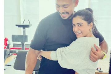 ஜிலேபி கொடுத்த நபருடன் கட்டிப்பிடித்து போட்டோ வெளியிட்ட சமந்தா! யார் அவர் தெரியுமா?