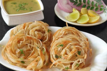 சுவையான மதுரை நூல் பரோட்டா; எப்படி வீட்டிலேயே செய்யலாம்?