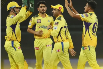 11 ரன்களில் மீண்டும் தோற்ற சென்னை அணி -  பேட்டிங், ஃபீல்டிங்கில் சொதப்பிய வீரர்கள்