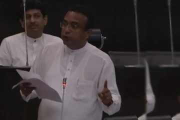சிறிலங்காவில் தொடரும் அரசியல் வேட்டை!! பகிரங்கப்படுத்திய மனுஷ நாணயக்கார