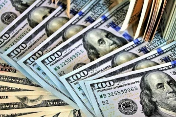 இலங்கையில் வர்த்தக வங்கிகளில் இன்று டொலரின் பெறுமதியில் ஏற்பட்டுள்ள மாற்றம்