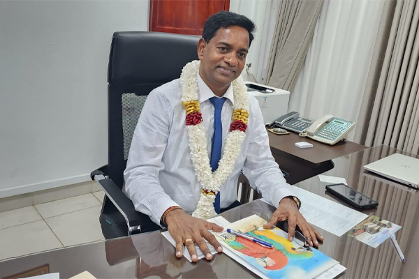 வைத்திய நிபுணர்களின் வெளிநாட்டுப் பயணம்- நெருக்கடியில் இலங்கை! | Foreign Travel Of Medical Experts In Sri Lanka