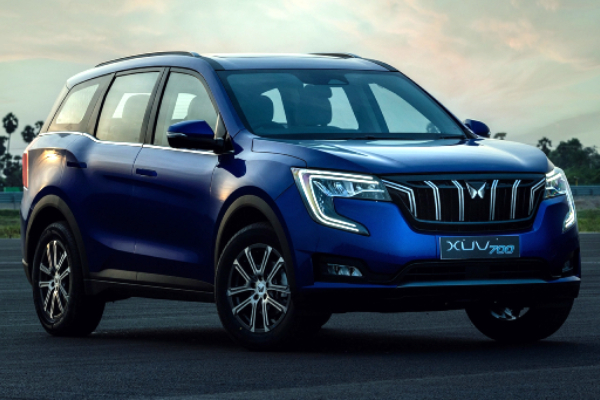 Mahindra XUV700 GST price cut 2025, XUV700 new price after GST change, Mahindra SUV price drop India, GST impact on SUV prices 2025, Mahindra XUV700 variant-wise savings, Mahindra Bolero Neo price cut, Thar 2WD and 4WD new prices, Scorpio-N GST discount 2025, Mahindra car offers September 2025