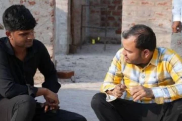 தினமும் 300 ரூபாய்க்கு கூலி வேலை செய்து கொண்டே நீட் தேர்வில் தேர்ச்சி.., மதிப்பெண் எவ்வளவு தெரியுமா?