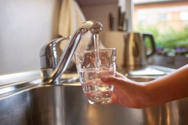 பிரான்ஸில் குடிநீர் தொடர்பில் வெளியான அதிர்ச்சித் தகவல்! | Shocking Information Drinking Water In France