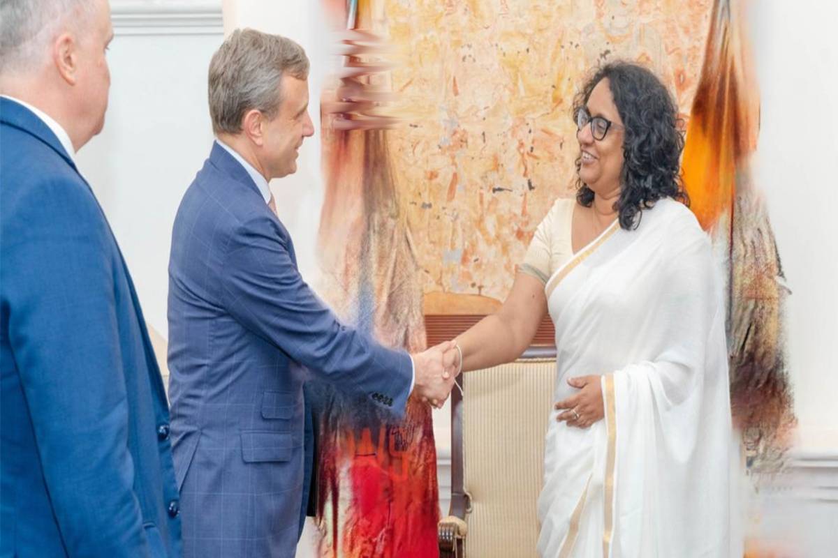 இலங்கைக்கான அமெரிக்கத் தூதுவருக்கும் பிரதமருக்குமிடையிலான சந்திப்பு | Us Ambassador To Sri Lanka And The Prime Minister