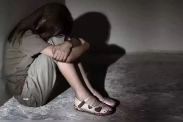 5 வயது சிறுமிக்கு பாலியல் வன்கொடுமை - 3 சிறுவர்கள் செய்த கொடூரம்