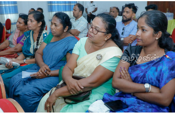 அரச ஊழியர்களை ஏமாற்றிவிட்டது அரசு! பாடம் புகட்ட சஜித் அழைப்பு | The Government Has Deceived Government Employees