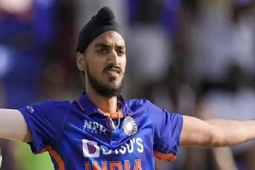 என்ன பவுலிங் இது இவ்வுளவு மோசமா ? - இந்திய வீரருக்கு குவியும் கண்டனங்கள்