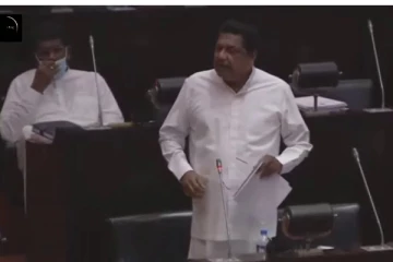 நாட்டின் இன்றைய அராஜக நிலைக்கு மஹிந்த ராஜபக்சவே பொறுப்பு! நேரடியாக குற்றம் சுமத்திய நண்பர் குமார வெல்கம!